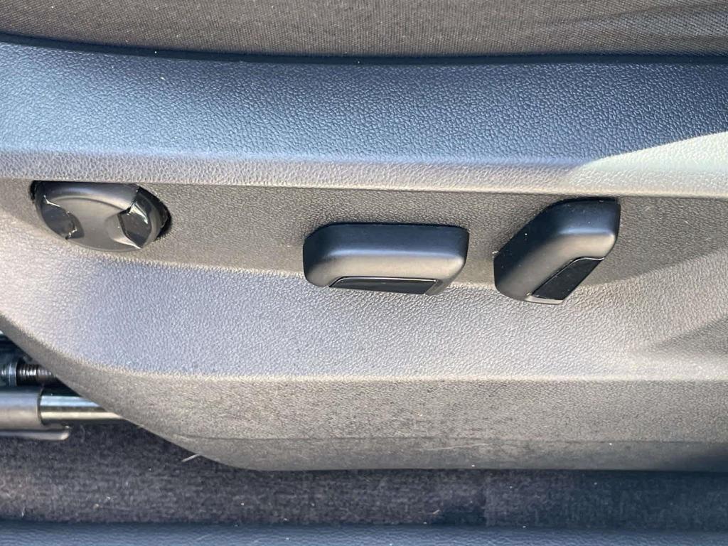 used 2019 Volkswagen Atlas car, priced at $17,996