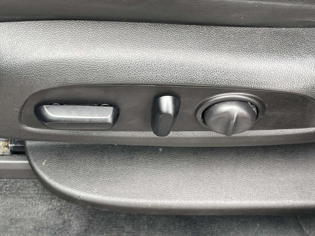 used 2021 Chevrolet Traverse car, priced at $25,993