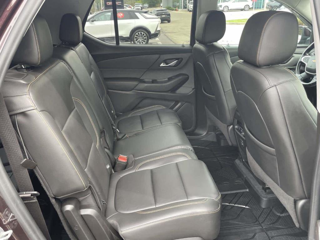 used 2021 Chevrolet Traverse car, priced at $25,993