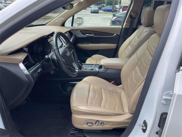 used 2020 Cadillac XT6 car, priced at $24,997