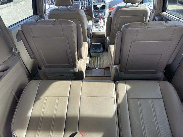 used 2014 Chrysler Town & Country car, priced at $13,365