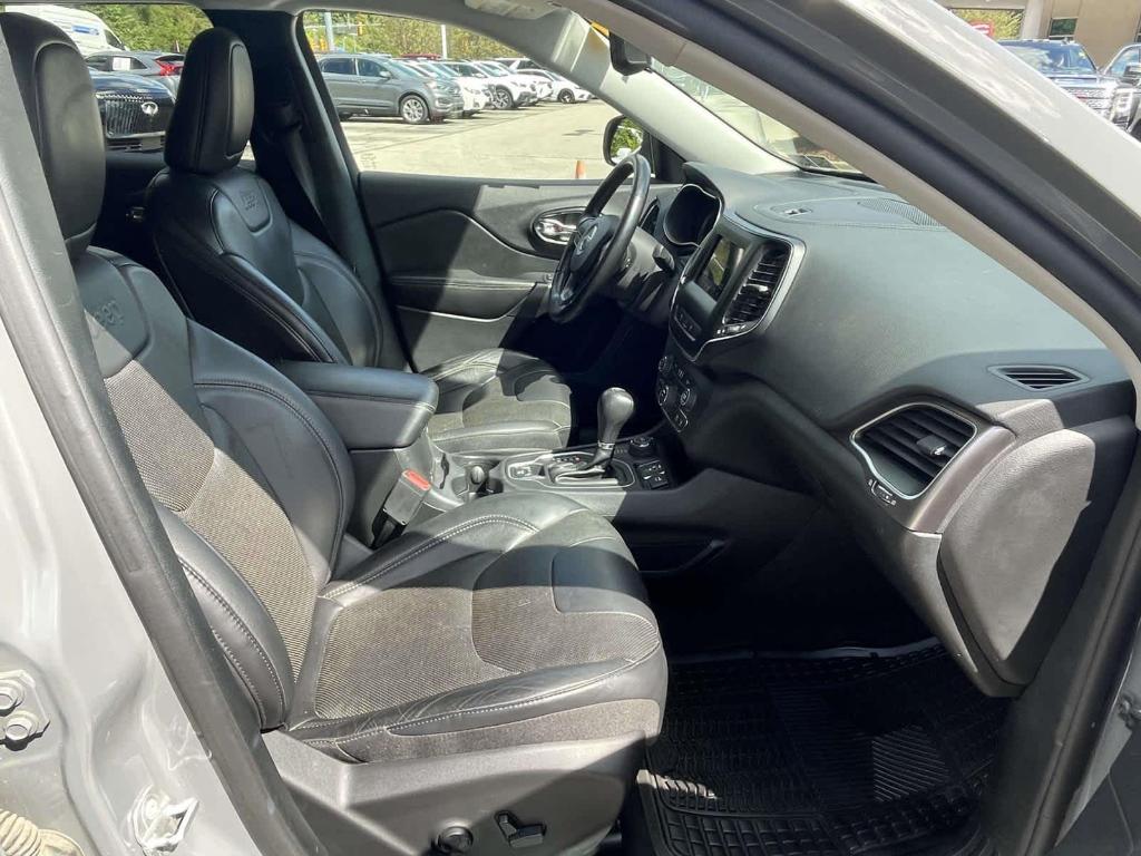 used 2021 Jeep Cherokee car, priced at $20,996
