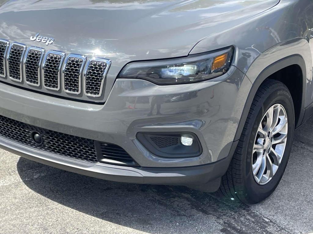 used 2021 Jeep Cherokee car, priced at $20,996
