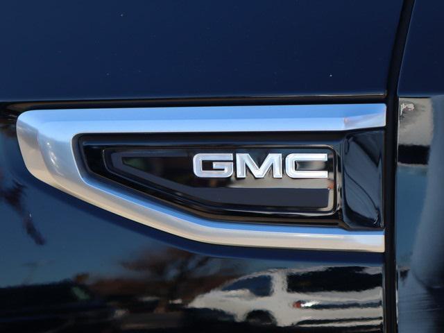 used 2021 GMC Yukon XL car, priced at $55,997