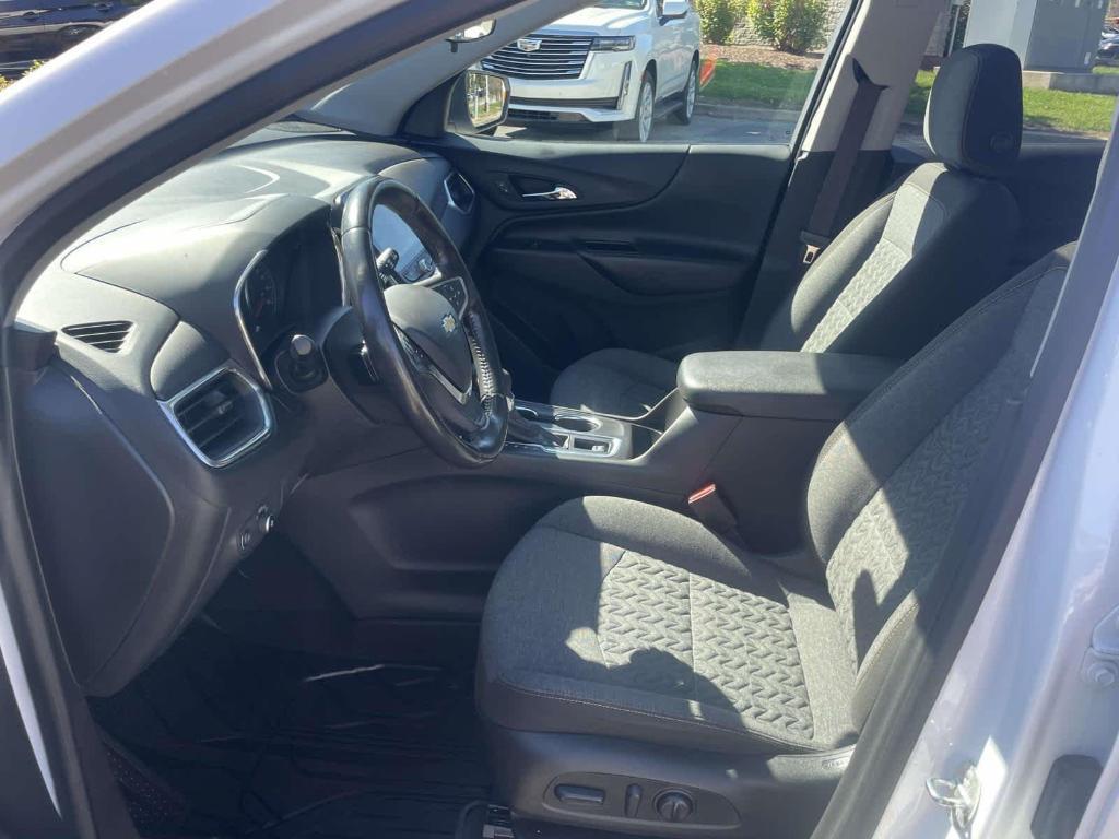 used 2022 Chevrolet Equinox car