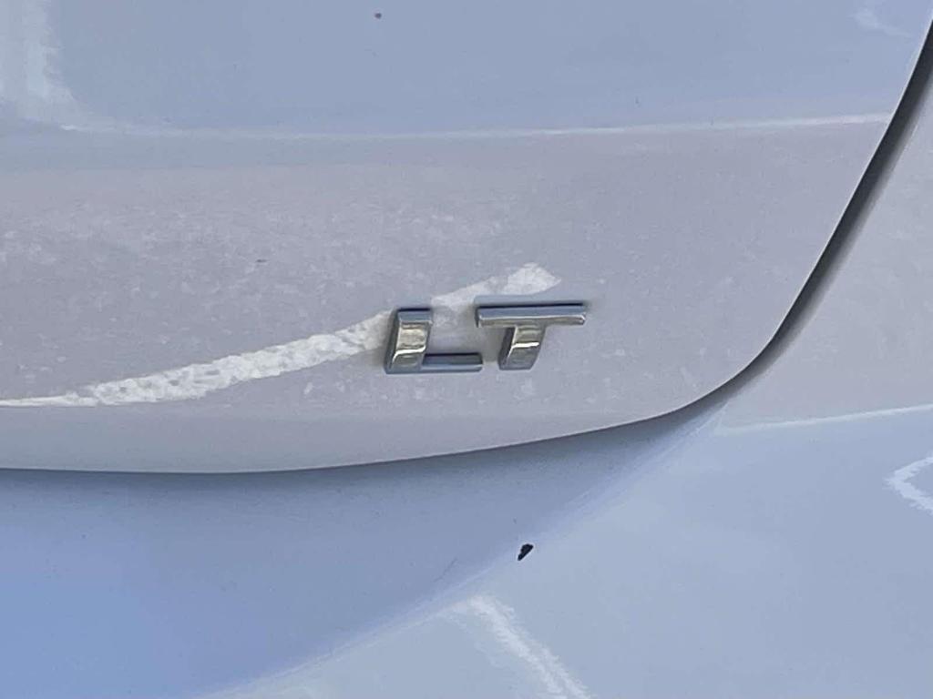 used 2022 Chevrolet Equinox car