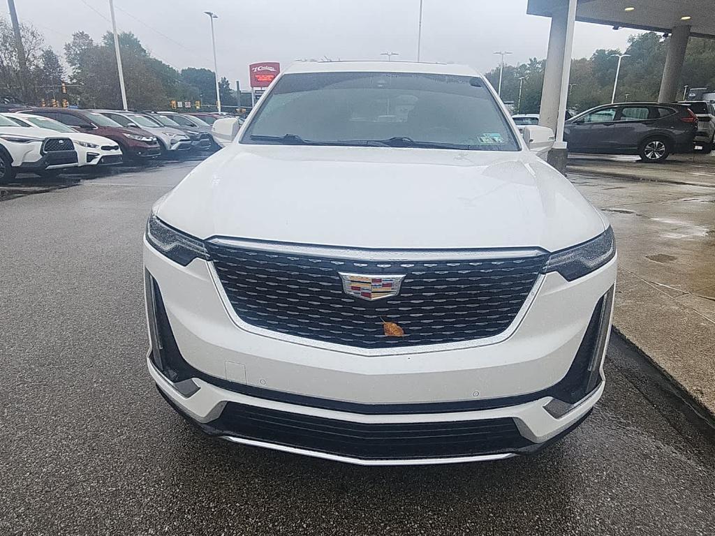 used 2023 Cadillac XT6 car