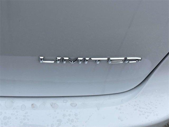 used 2023 Chrysler Pacifica car, priced at $28,996