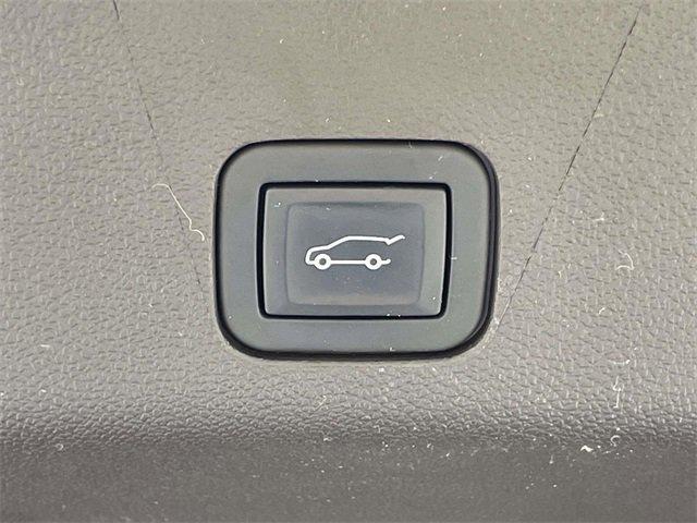 used 2022 GMC Yukon car, priced at $59,998