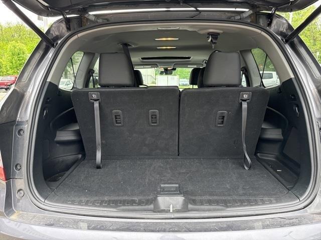 used 2022 Honda Pilot car, priced at $33,996