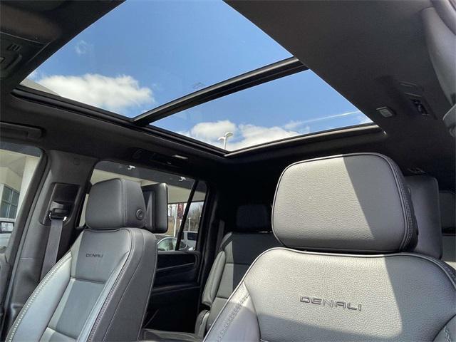 used 2021 GMC Yukon XL car, priced at $56,996