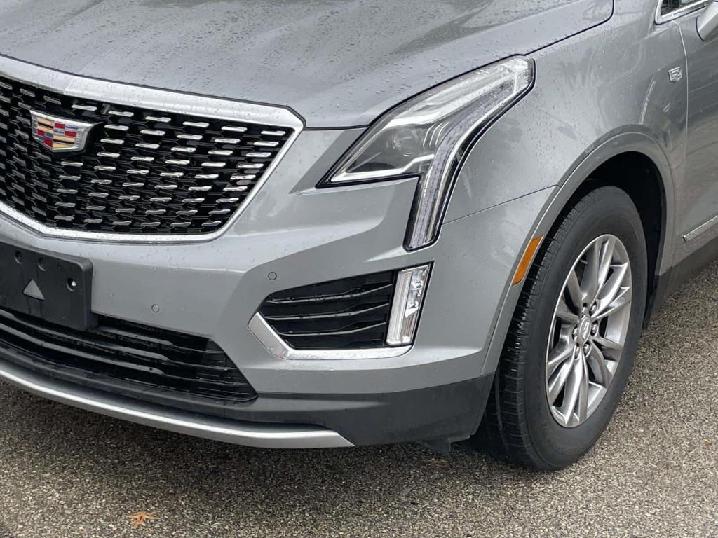 used 2023 Cadillac XT5 car, priced at $29,293