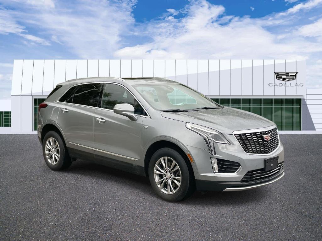 used 2023 Cadillac XT5 car, priced at $29,293