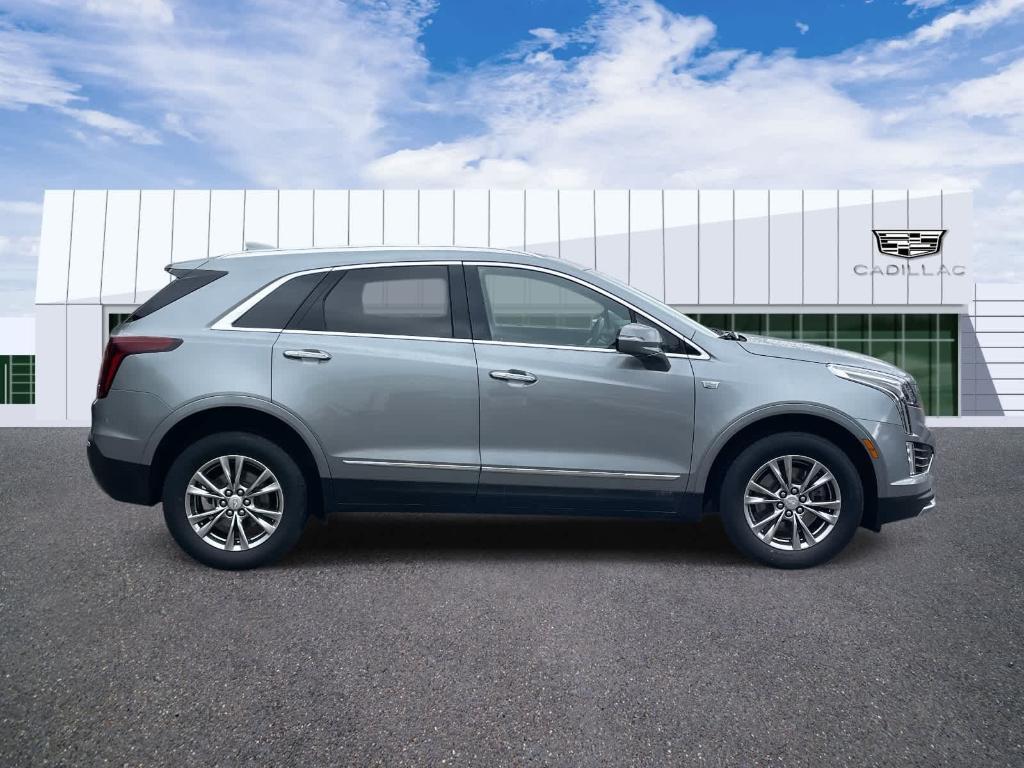 used 2023 Cadillac XT5 car, priced at $29,293