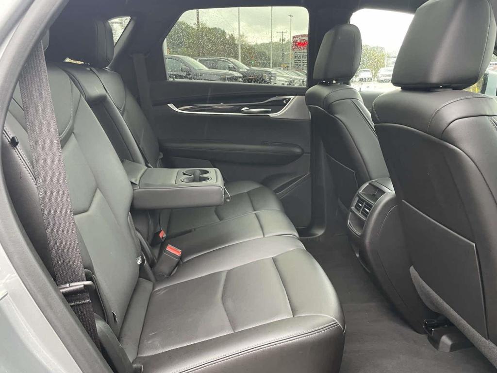 used 2023 Cadillac XT5 car, priced at $29,293