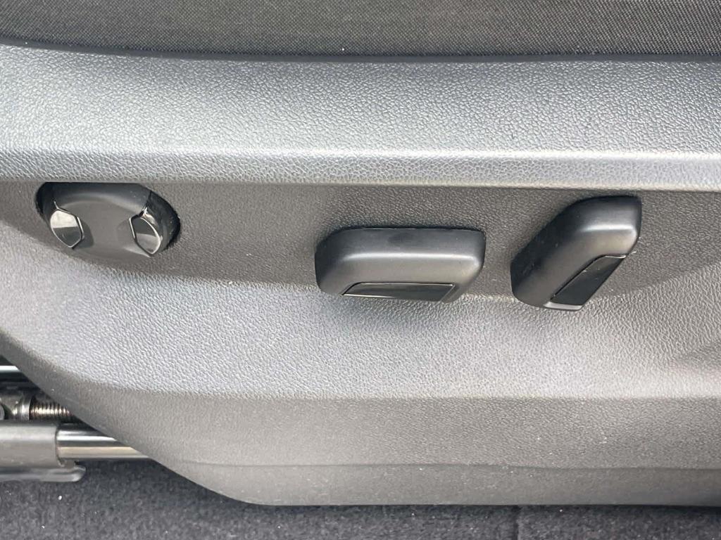 used 2022 Volkswagen Atlas car, priced at $27,499