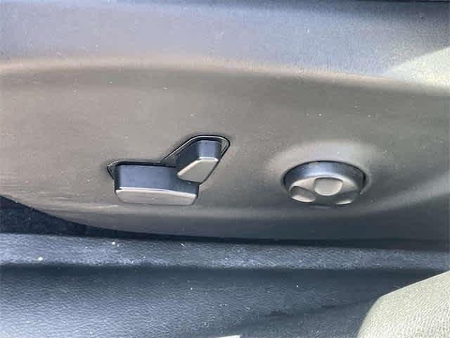 used 2019 Jeep Cherokee car