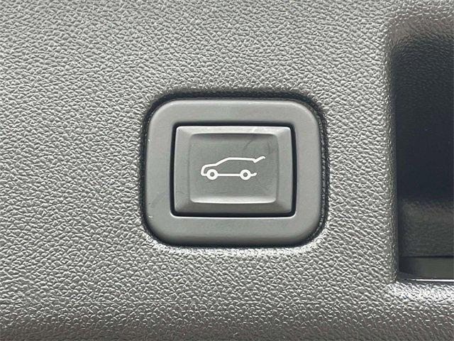 used 2022 Chevrolet Equinox car, priced at $23,489
