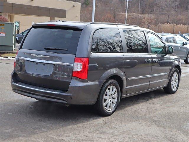 used 2015 Chrysler Town & Country car, priced at $8,996