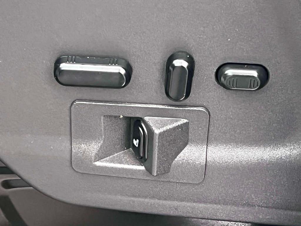 used 2019 Ford Transit-150 car