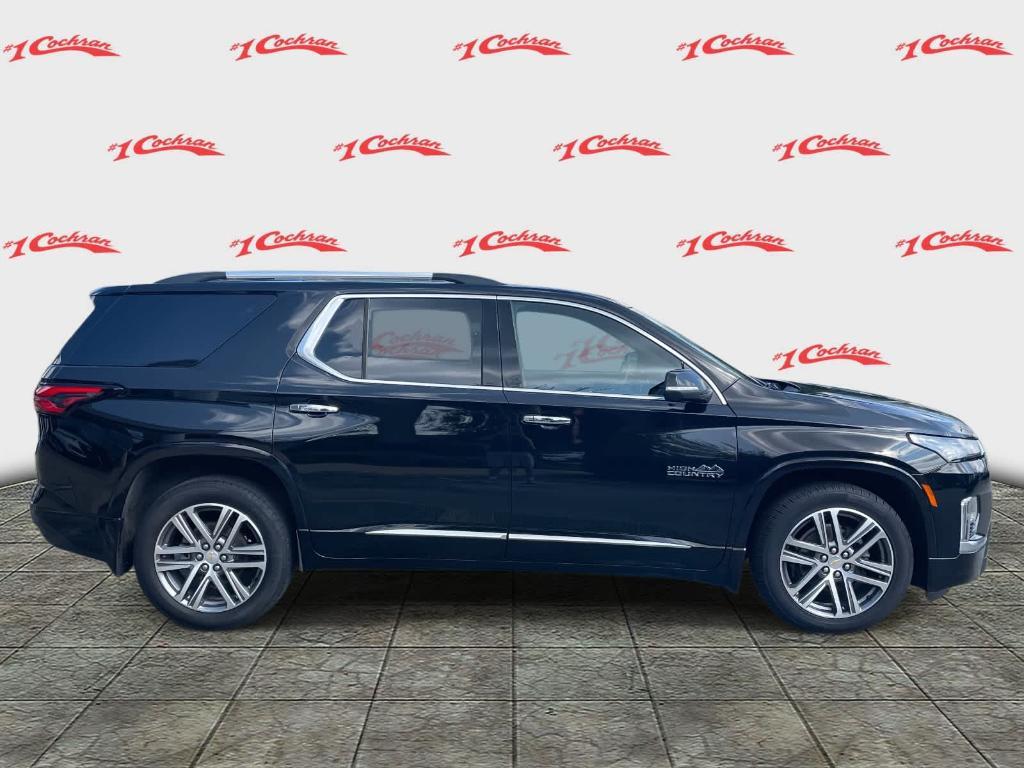 used 2023 Chevrolet Traverse car