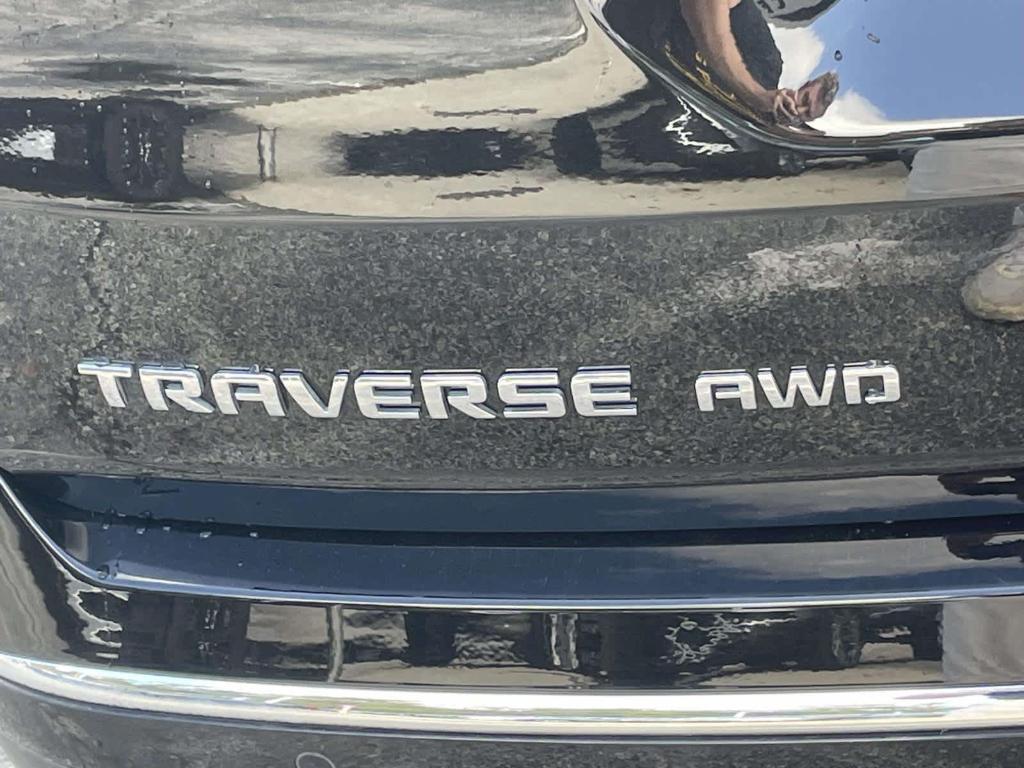 used 2023 Chevrolet Traverse car
