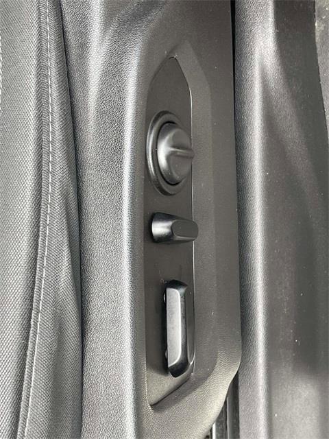 used 2021 Chevrolet Silverado 1500 car, priced at $33,993
