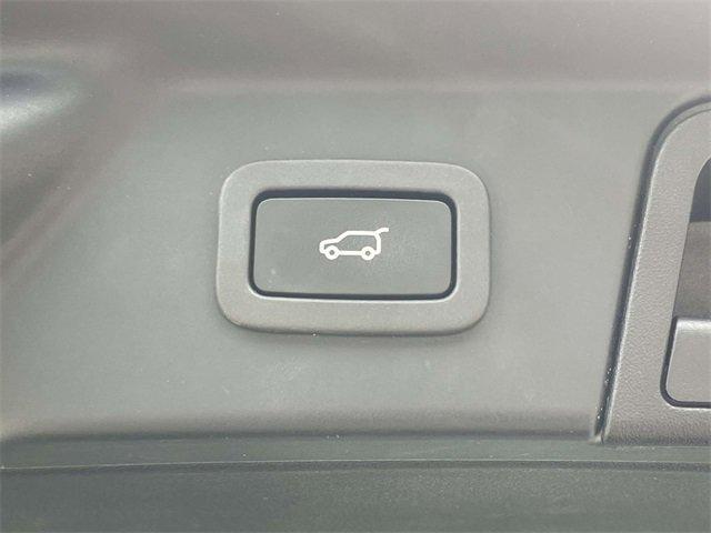 used 2020 Land Rover Range Rover Velar car, priced at $28,997