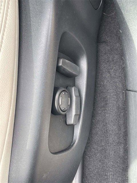 used 2020 Land Rover Range Rover Velar car, priced at $28,997