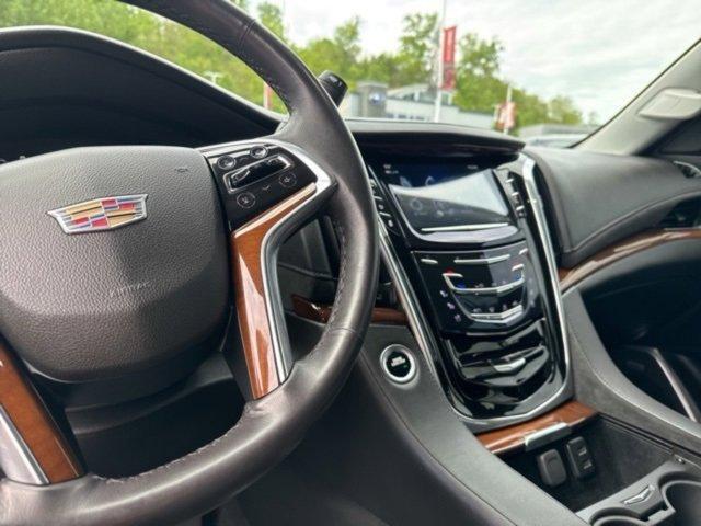 used 2020 Cadillac Escalade car, priced at $39,692