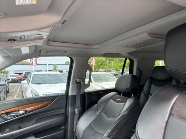 used 2020 Cadillac Escalade car, priced at $39,692