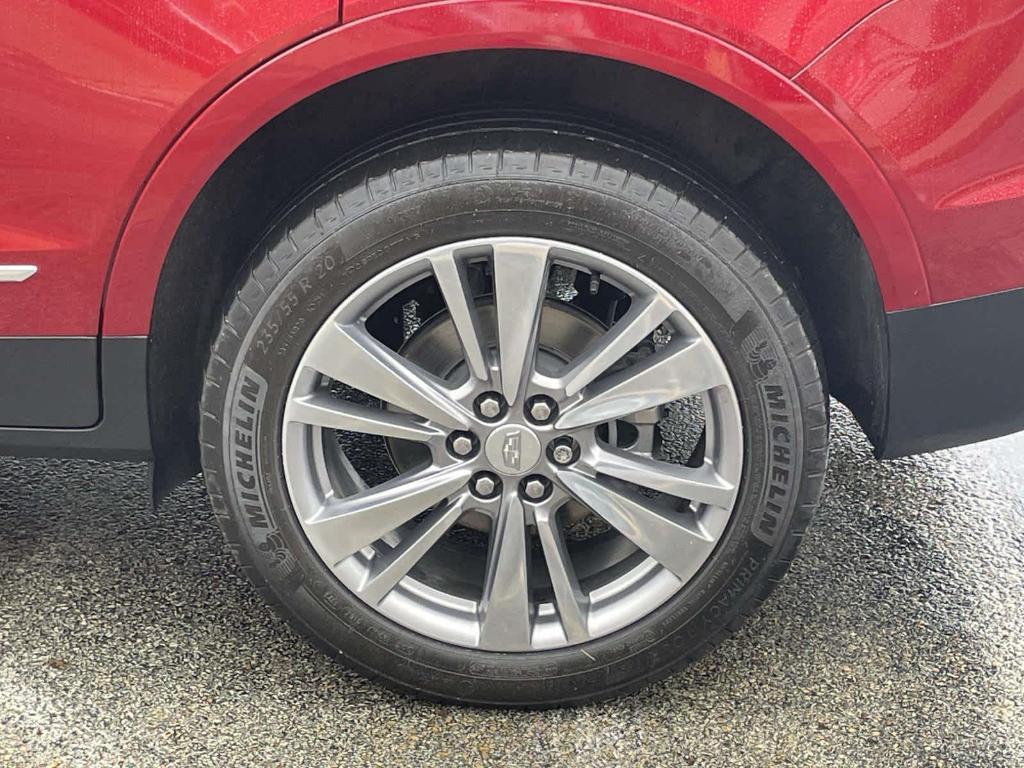 used 2024 Cadillac XT5 car