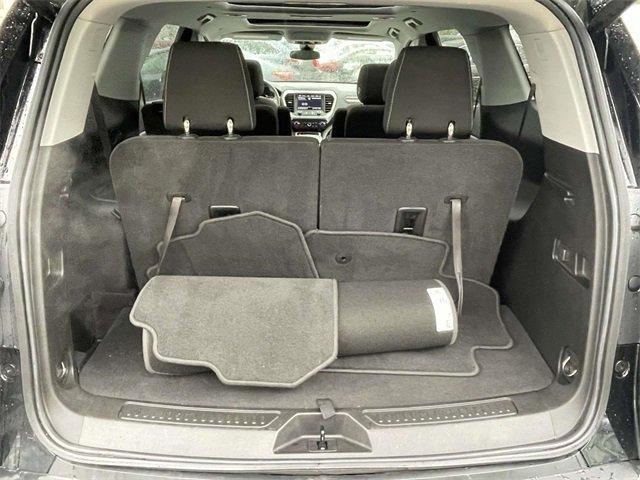 used 2023 GMC Acadia car, priced at $33,299