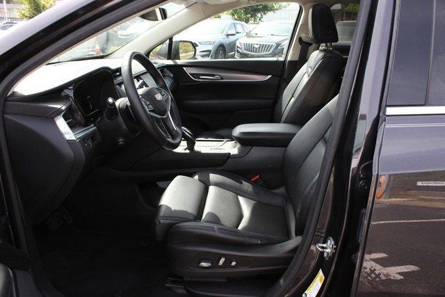 used 2017 Cadillac XT5 car, priced at $17,698