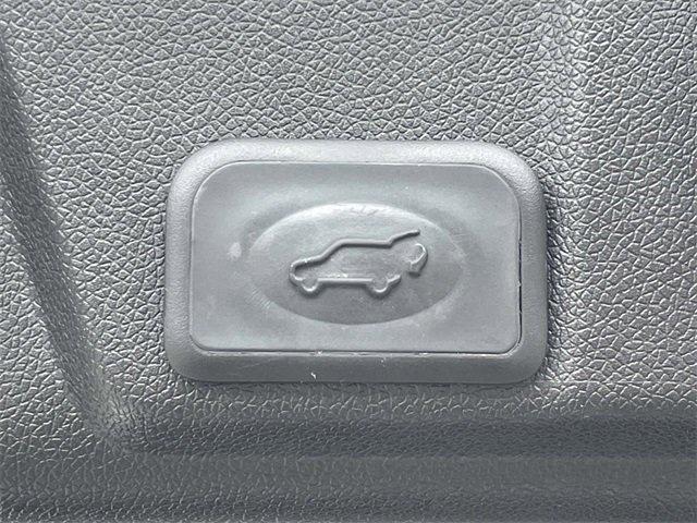 used 2016 Chevrolet Traverse car, priced at $11,997