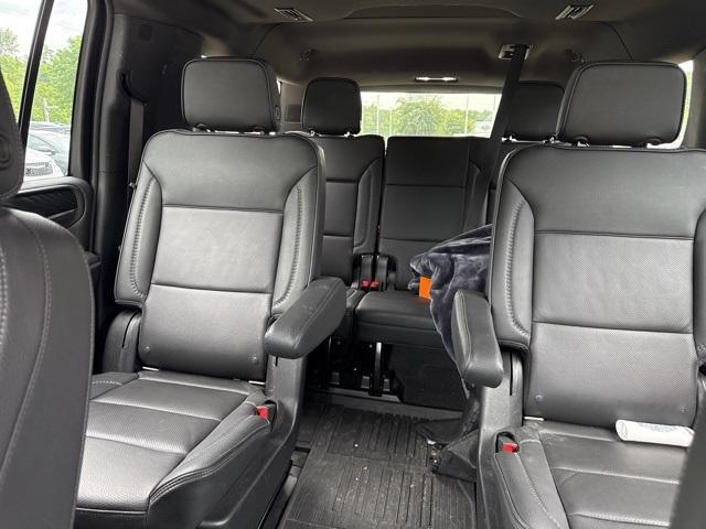 used 2022 GMC Yukon XL car