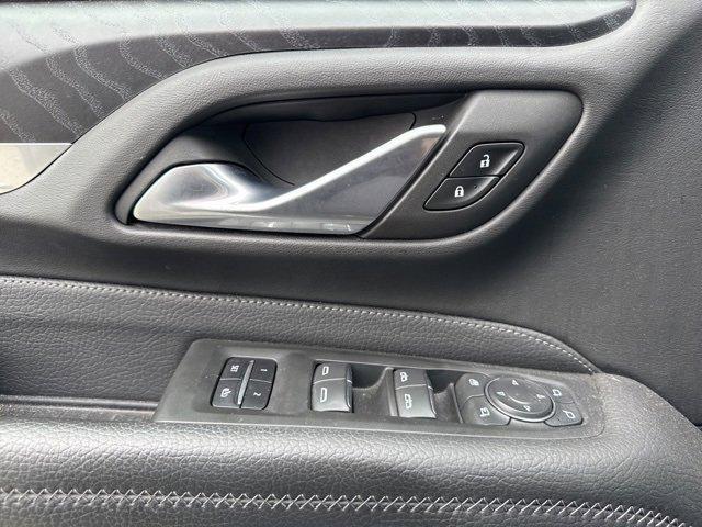 used 2022 GMC Yukon XL car, priced at $56,998