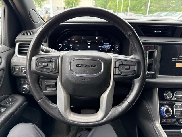 used 2022 GMC Yukon XL car