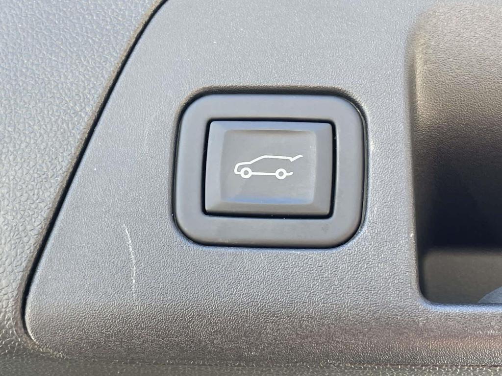 used 2023 Buick Envision car