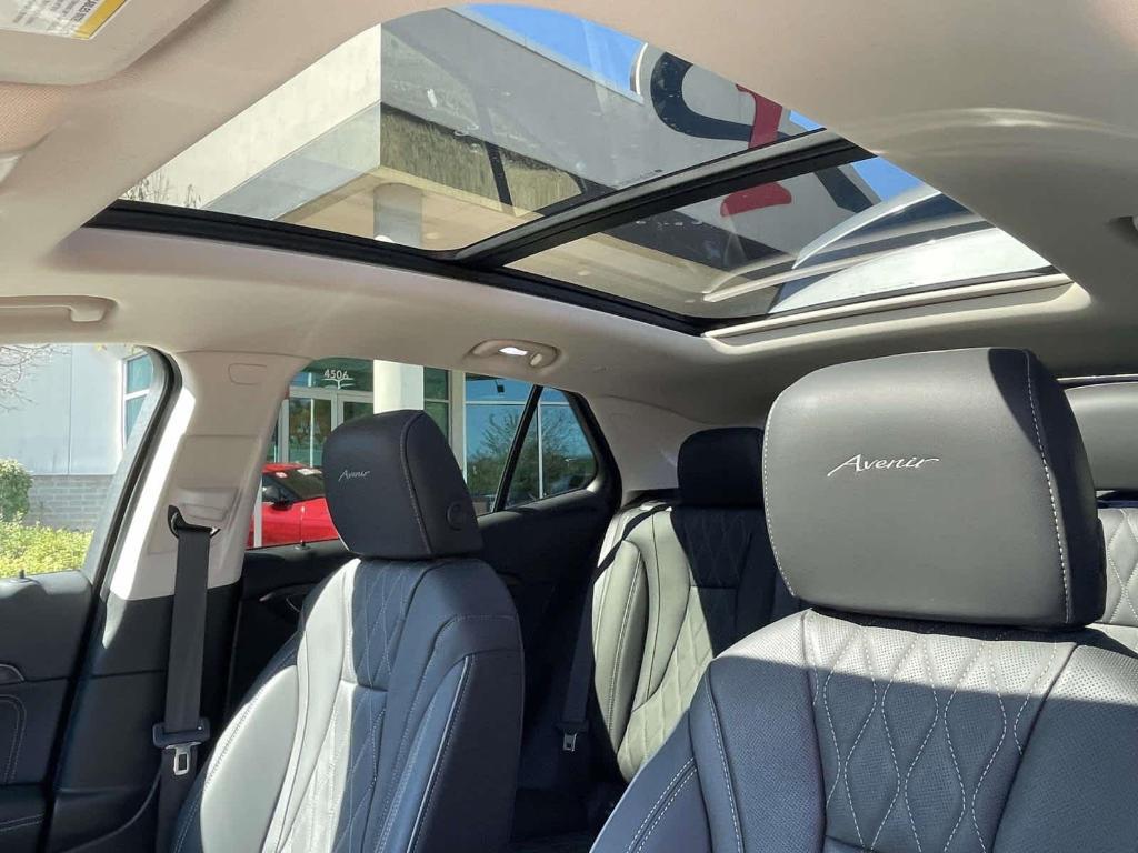 used 2023 Buick Envision car