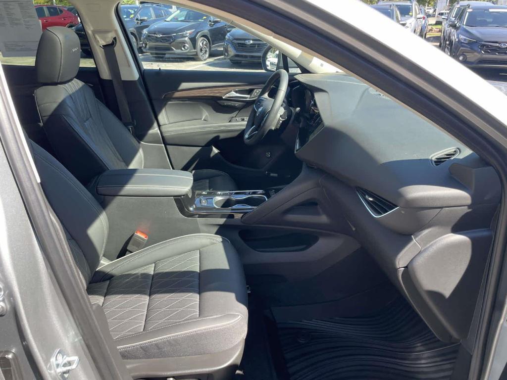 used 2023 Buick Envision car