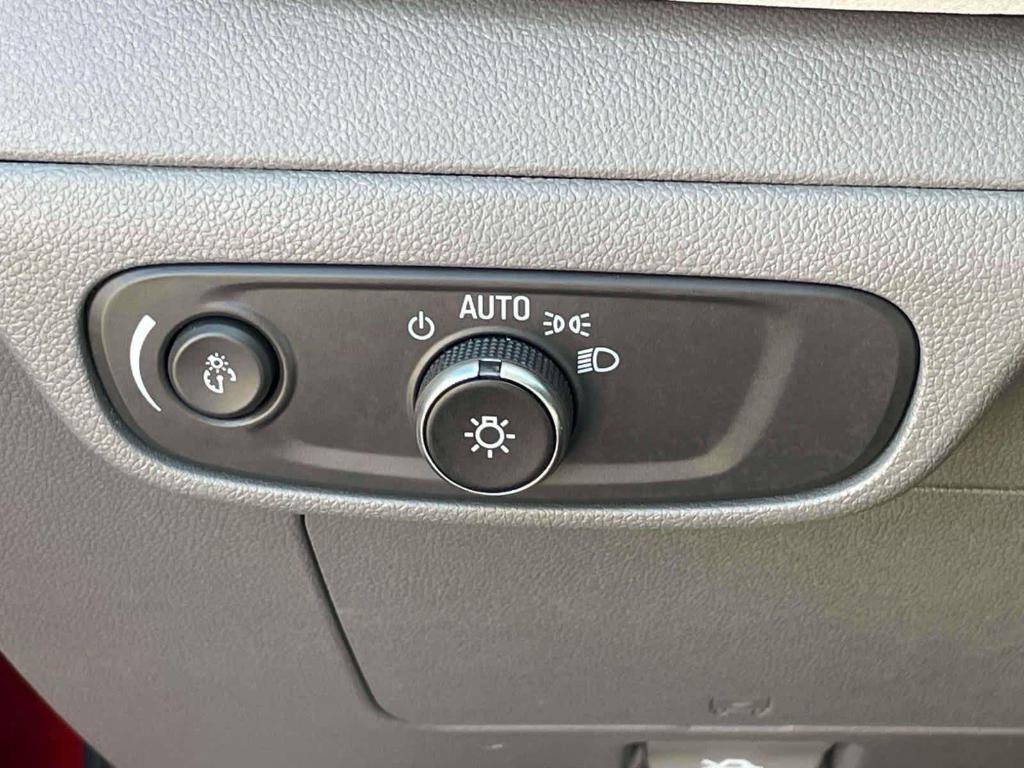 used 2023 Chevrolet Bolt EUV car, priced at $20,986