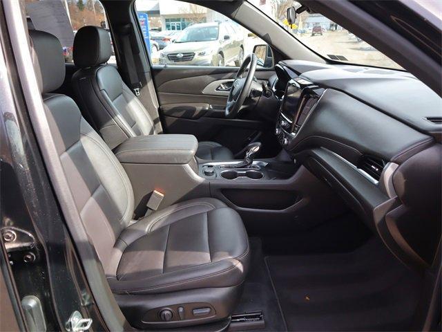 used 2023 Chevrolet Traverse car, priced at $30,941