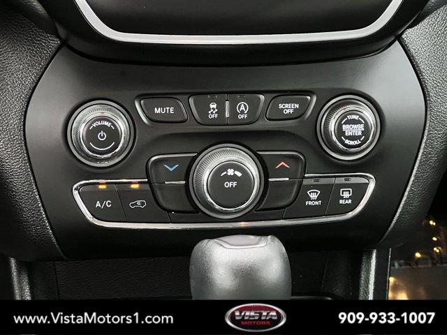 used 2020 Jeep Cherokee car, priced at $13,999