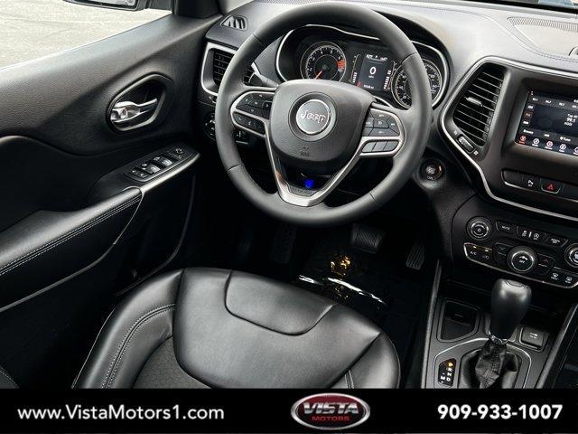 used 2020 Jeep Cherokee car, priced at $13,999