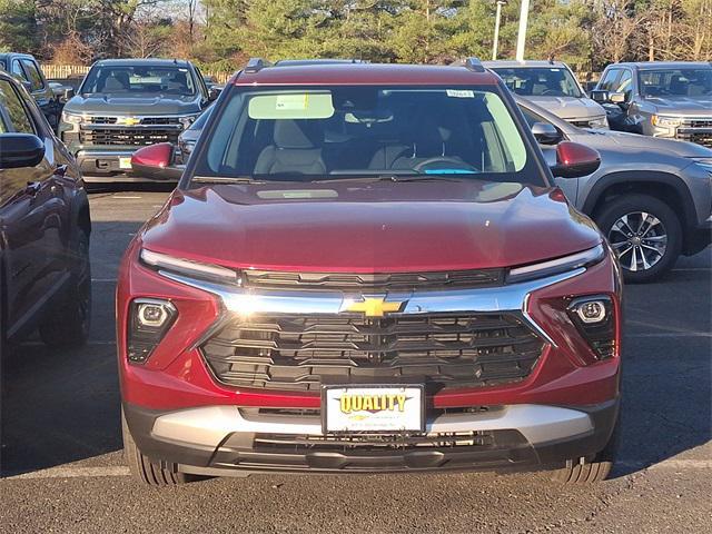 new 2025 Chevrolet TrailBlazer car, priced at $27,400