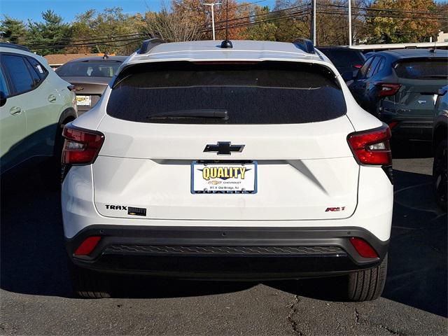 new 2025 Chevrolet Trax car