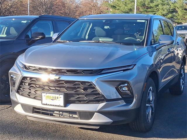 new 2025 Chevrolet Blazer car