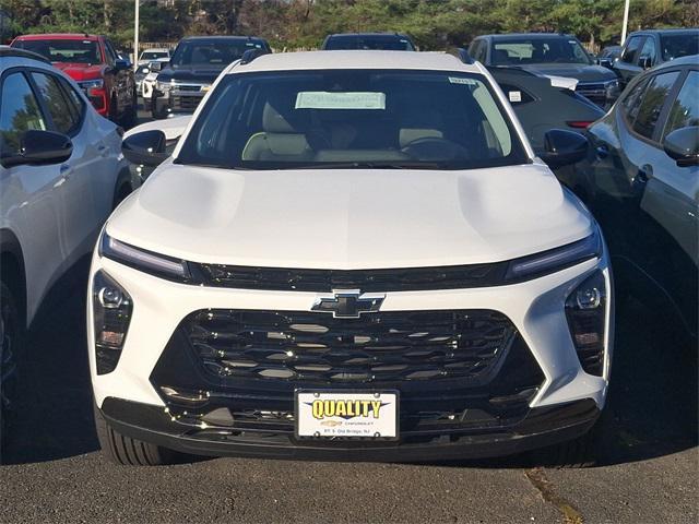 new 2025 Chevrolet Trax car