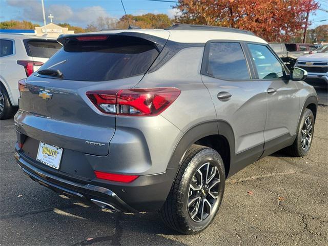 used 2022 Chevrolet TrailBlazer car, priced at $23,047